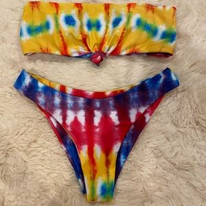 Strapless knot front bikini set